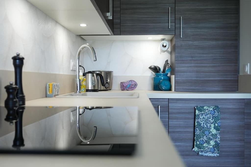Le Saint Val 004, Appart. Neuf, Jardin, Parking ภายนอก รูปภาพ